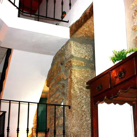 Casa Da Hébergement de vacances Lomba (Guarda)